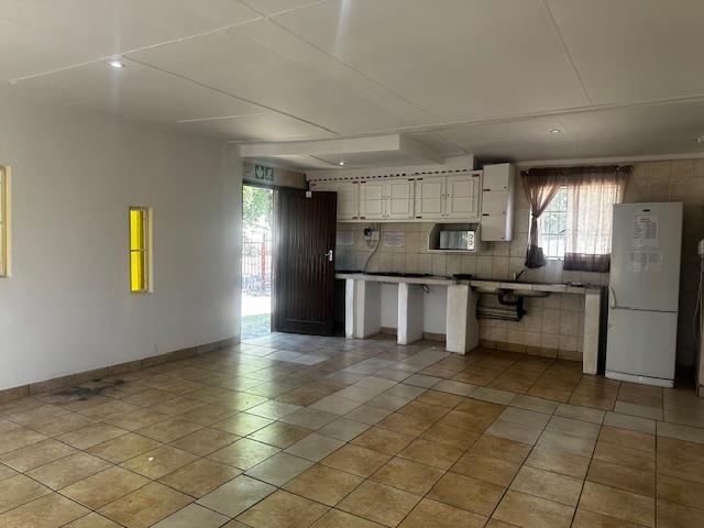 7 Bedroom Property for Sale in Brandwag Free State